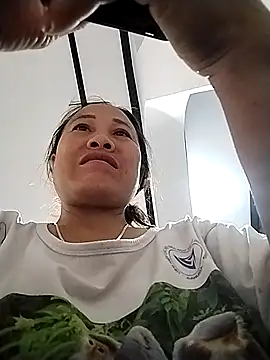 Snapshot of asakaka chatting on October 26, 2025, 1:39 pm asakaka online show from October 26, 2025, 1:39 pm