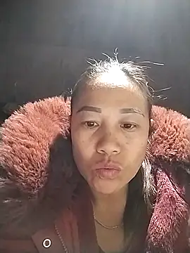 Snapshot of asakaka chatting on November 17, 2025, 11:32 pm asakaka online show from November 17, 2025, 11:32 pm