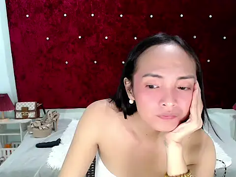 Snapshot of xAsianTOPModelx chatting on October 1, 2025, 12:33 pm xAsianTOPModelx online show from October 1, 2025, 12:33 pm