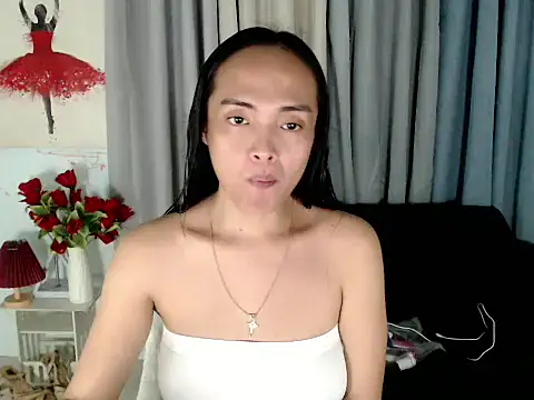 Snapshot of xAsianTOPModelx chatting on November 9, 2025, 10:30 pm xAsianTOPModelx online show from November 9, 2025, 10:30 pm