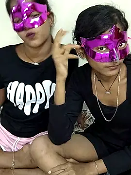 Unique girls90 online show from November 14, 2025, 6:17 pm