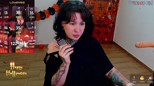 Snapshot of Senorita__Dakota chatting on October 18, 2025, 6:30 pm Senorita Dakota online show from October 18, 2025, 6:30 pm