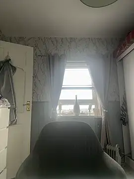 Victoria6989 online show from February 21, 2026, 3:46 pm