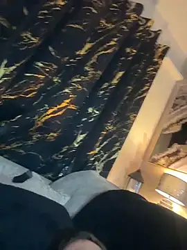 Victoria6989 online show from March 1, 2026, 11:40 pm