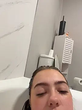 Victoria6989 online show from March 14, 2026, 8:47 pm