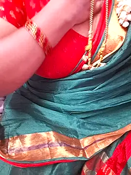 Snapshot of Tamil_Ammani chatting on October 9, 2025, 4:49 pm Tamil Ammani online show from October 9, 2025, 4:49 pm