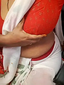 Snapshot of Tamil_Ammani chatting on October 13, 2025, 12:49 pm Tamil Ammani online show from October 13, 2025, 12:49 pm