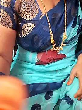 Snapshot of Tamil_Ammani chatting on November 4, 2025, 9:25 pm Tamil Ammani online show from November 4, 2025, 9:25 pm