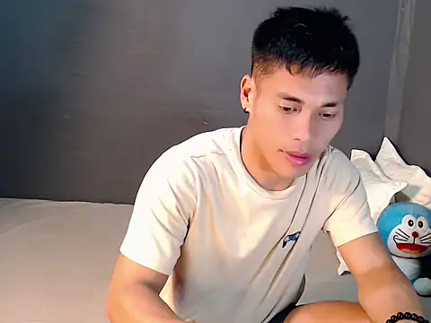 Cute Lucas online show from October 15, 2025, 4:29 pm