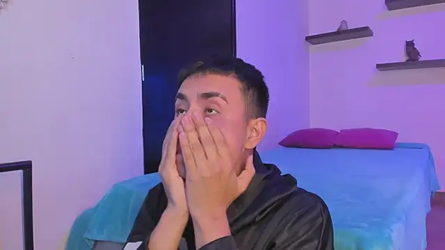 Nyko ds online show from November 15, 2025, 4:21 am