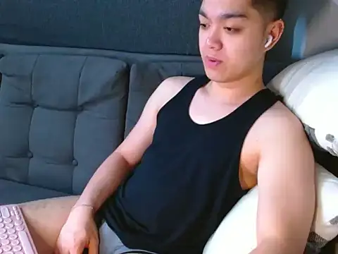 JayKarLo online show from March 22, 2026, 12:36 am