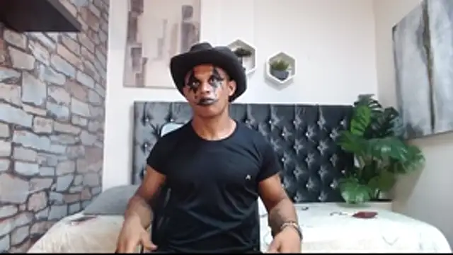 Snapshot of casike1 chatting on November 1, 2025, 12:45 am casike1 online show from November 1, 2025, 12:45 am