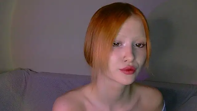 Snapshot of Nyra_Thira chatting on October 25, 2025, 4:20 am Nyra Thira online show from October 25, 2025, 4:20 am