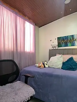 Snapshot of Antonella__b chatting on November 12, 2025, 1:22 pm Antonella b online show from November 12, 2025, 1:22 pm