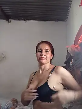 antonellahotimida online show from November 19, 2025, 3:23 pm