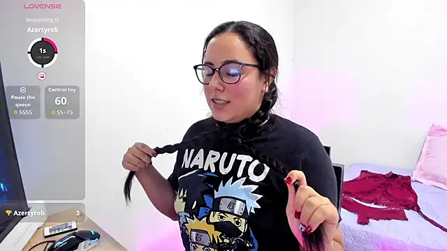 Venus cat  online show from October 23, 2025, 11:24 pm