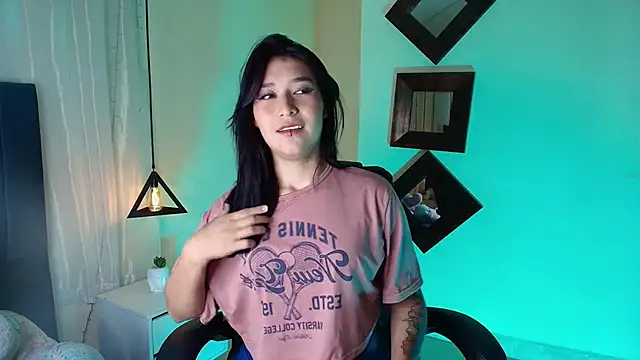 Snapshot of Rubyvixxen_ chatting on October 11, 2025, 3:17 am Rubyvixxen online show from October 11, 2025, 3:17 am