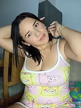 Snapshot of andrea_smitth chatting on October 7, 2025, 3:36 am andrea smitth online show from October 7, 2025, 3:36 am