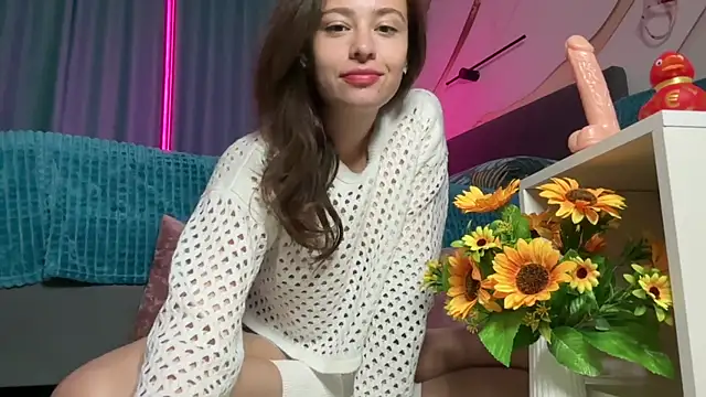 Snapshot of erikaa_miuu chatting on October 17, 2025, 5:26 pm erikaa miuu online show from October 17, 2025, 5:26 pm