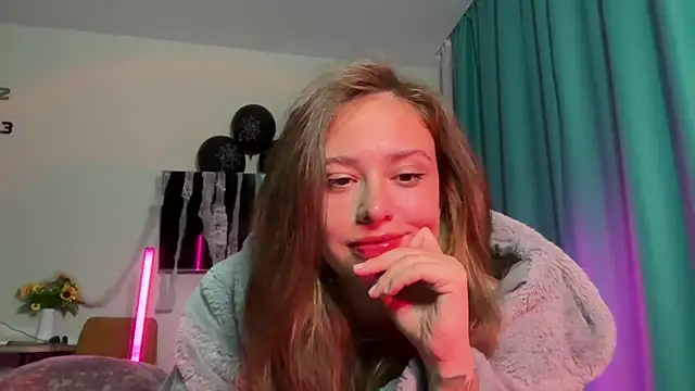 Snapshot of erikaa_miuu chatting on October 30, 2025, 5:46 pm erikaa miuu online show from October 30, 2025, 5:46 pm