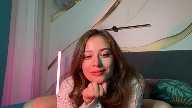 Snapshot of erikaa_miuu chatting on November 4, 2025, 6:07 pm erikaa miuu online show from November 4, 2025, 6:07 pm