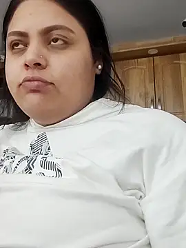 Snapshot of MayaCurvy chatting on October 25, 2025, 4:09 am MayaCurvy online show from October 25, 2025, 4:09 am