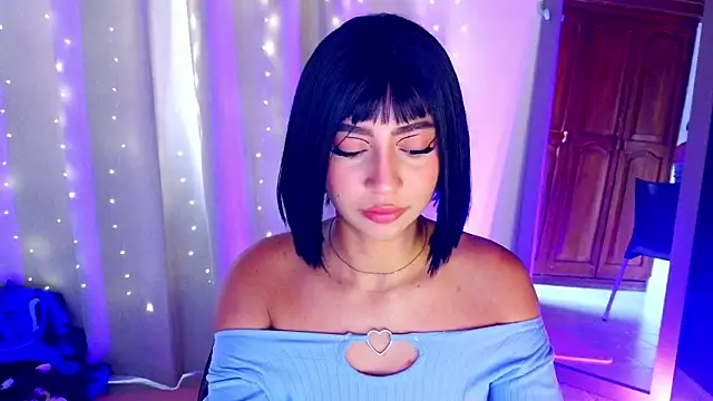 Snapshot of emma_web_ chatting on March 10, 2026, 6:46 pm emma web online show from March 10, 2026, 6:46 pm