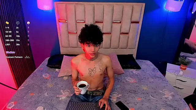 Snapshot of todoroki_g chatting on October 23, 2025, 12:59 pm todoroki g online show from October 23, 2025, 12:59 pm