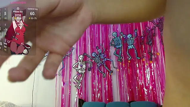 Snapshot of JuliethaFox chatting on October 23, 2025, 9:13 pm JuliethaFox online show from October 23, 2025, 9:13 pm