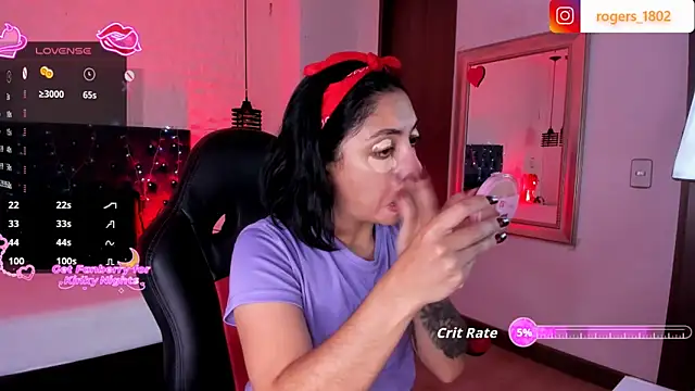 Snapshot of isaa_dl chatting on November 19, 2025, 8:53 pm isaa dl online show from November 19, 2025, 8:53 pm