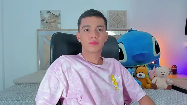 Boy sexy70 online show from October 1, 2025, 8:15 pm