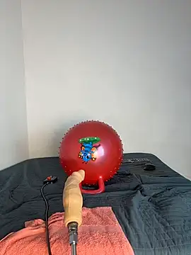 Snapshot of MerliaSsomer chatting on March 12, 2026, 12:28 am MerliaSsomer online show from March 12, 2026, 12:28 am