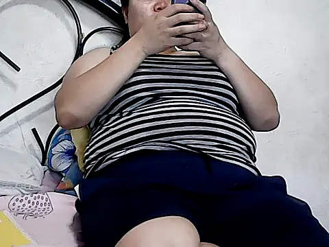 HornyPussie69 online show from June 16, 2026, 12:46 am