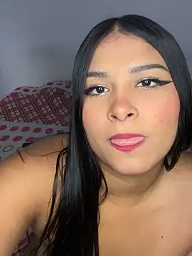 sarafox 10 online show from November 3, 2025, 8:43 pm