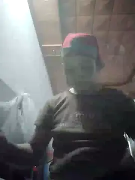 Snapshot of meo-meo00 chatting on November 8, 2025, 12:27 pm meo-meo00 online show from November 8, 2025, 12:27 pm