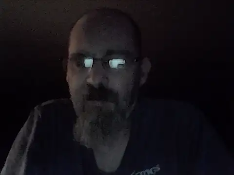 crazyheratic8 online show from July 12, 2026, 2:35 am