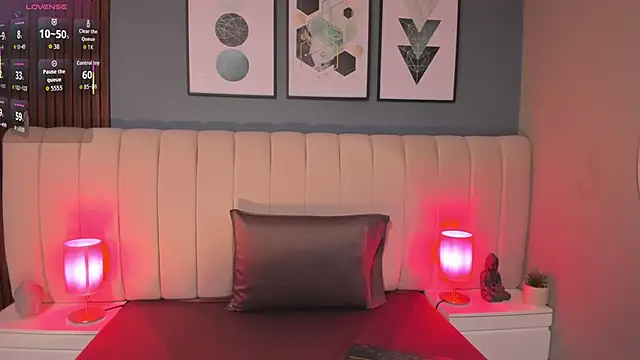 Snapshot of DaimondPink chatting on October 17, 2025, 3:31 am DaimondPink online show from October 17, 2025, 3:31 am