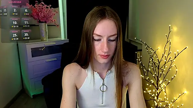 GoldenRose  online show from March 22, 2026, 1:58 pm