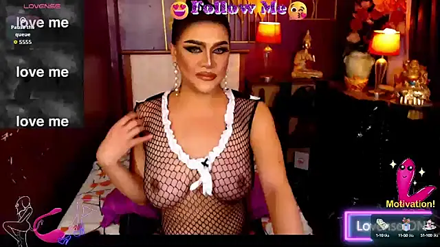 BombshellMARIA online show from October 3, 2025, 12:13 pm