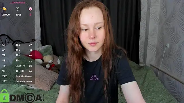 Ariel  ivenn online show from October 9, 2025, 9:07 am