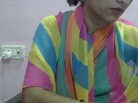 Laila Cute online show from May 11, 2026, 5:10 pm