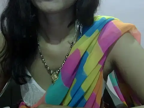 Laila Cute online show from June 6, 2026, 4:44 pm