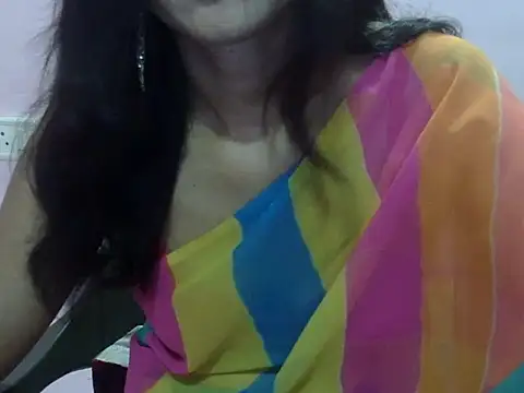 Laila Cute online show from June 12, 2026, 4:00 am
