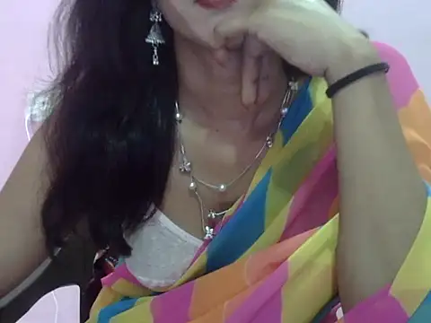 Laila Cute online show from June 21, 2026, 4:48 am
