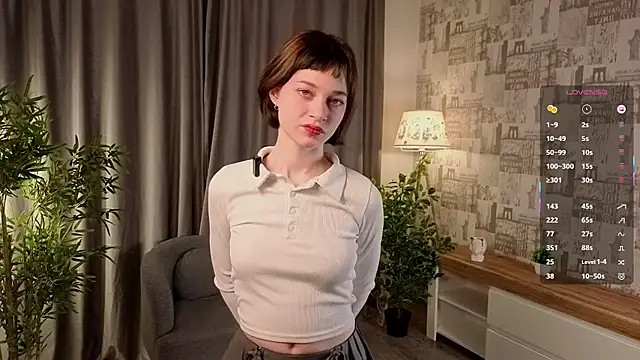 Snapshot of PaulaDauge chatting on October 18, 2025, 1:08 am PaulaDauge online show from October 18, 2025, 1:08 am