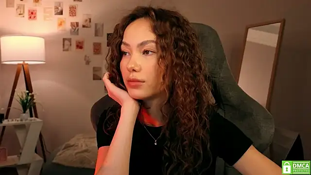 Snapshot of branchwithflowerss chatting on November 11, 2025, 12:38 pm branchwithflowerss online show from November 11, 2025, 12:38 pm