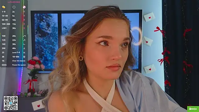 Snapshot of JulieLupo chatting on March 1, 2026, 6:15 am JulieLupo online show from March 1, 2026, 6:15 am