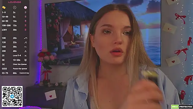 Snapshot of JulieLupo chatting on March 26, 2026, 6:19 am JulieLupo online show from March 26, 2026, 6:19 am