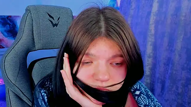 Snapshot of StasyaCollins chatting on November 10, 2025, 7:13 pm StasyaCollins online show from November 10, 2025, 7:13 pm