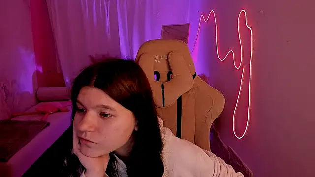 Snapshot of StasyaCollins chatting on December 2, 2025, 7:14 am StasyaCollins online show from December 2, 2025, 7:14 am